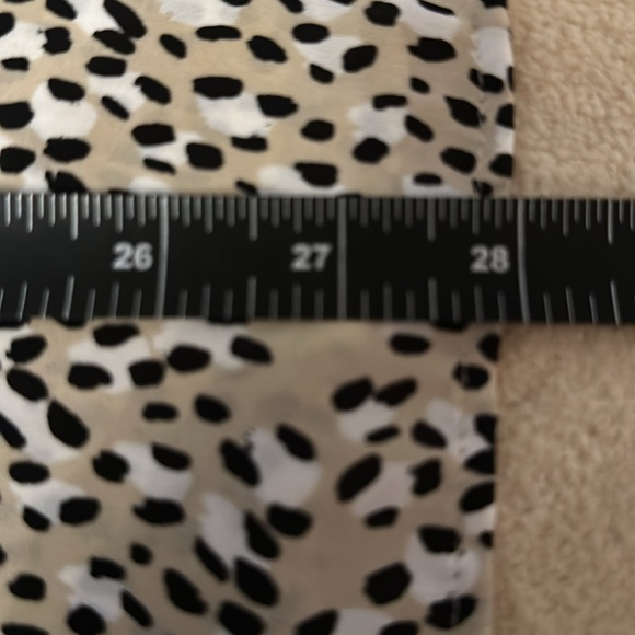 Banana Republic Button Down Blouse - Picture 8 of 8